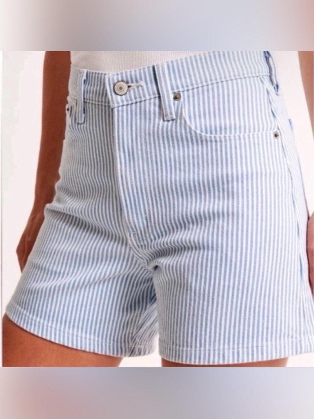 Abercrombie & Fitch - Dad short Pinstripe